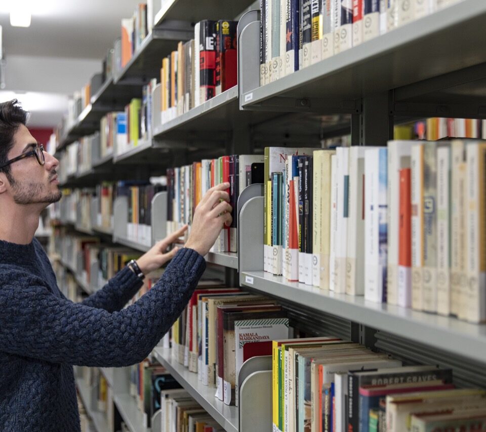 po-biblioteca-collegio-einaudi-5