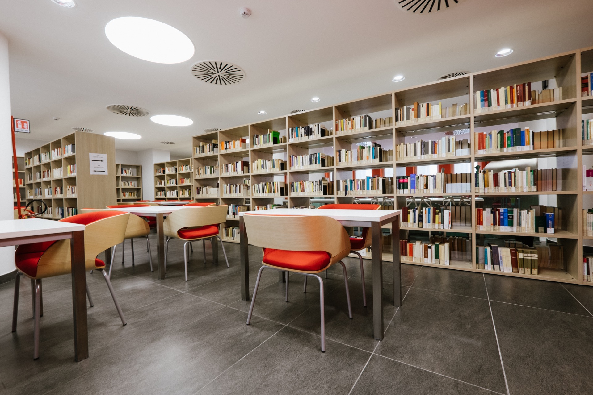 po-biblioteca-collegio-einaudi-9