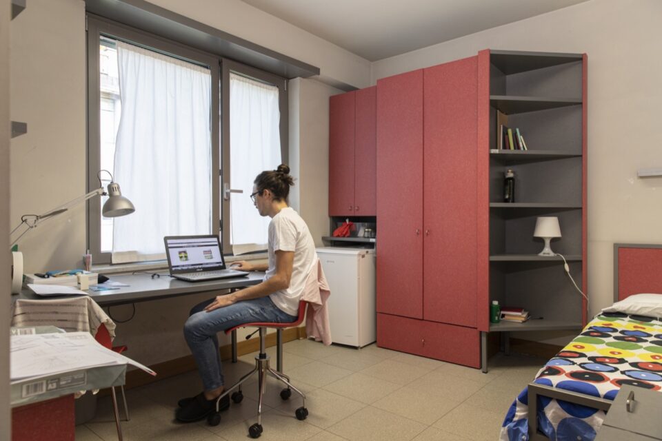 valentino-camera-con-bagno-collegio-einaudi-2